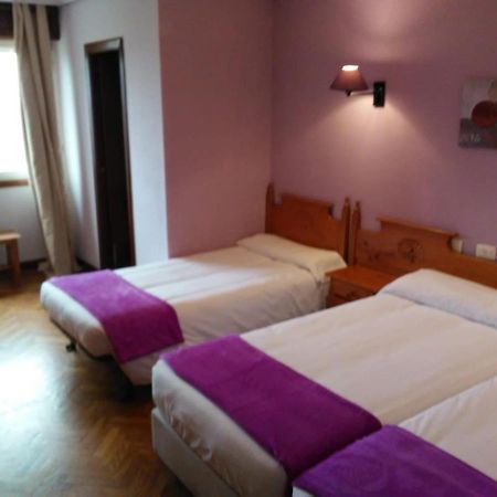Albergue Hostal Sao Telmo Туй Экстерьер фото